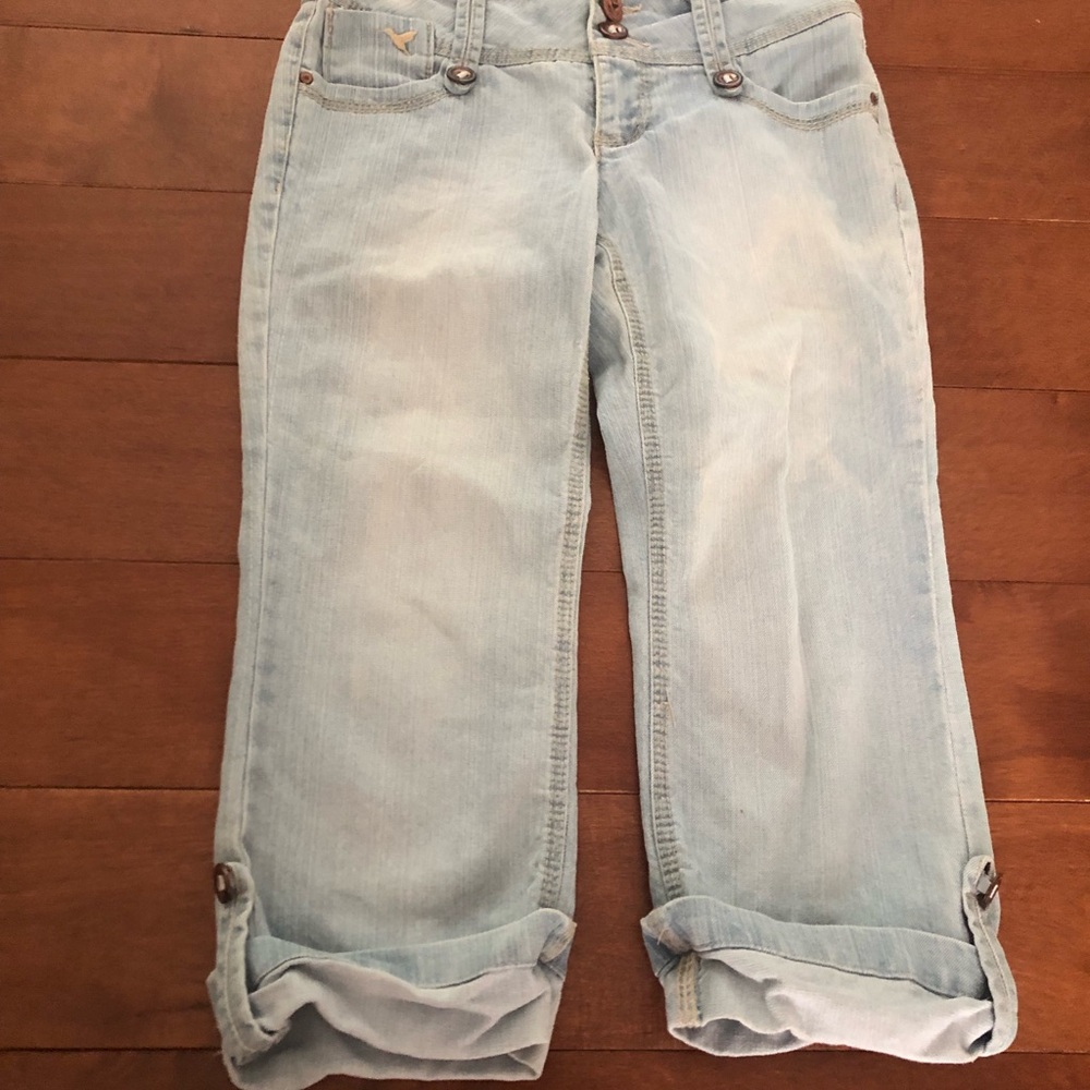 Light Blue Grane Capris
